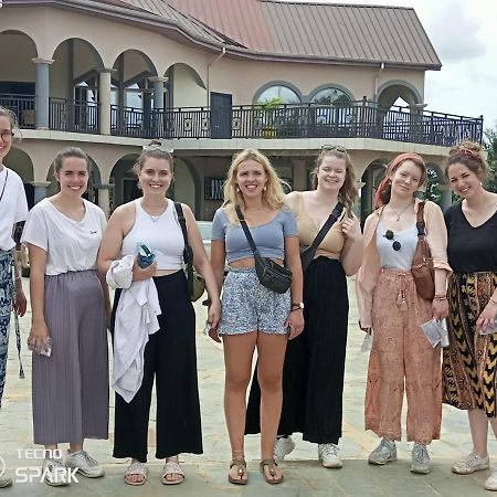Osaah Bema Lodge Antoa エクステリア 写真