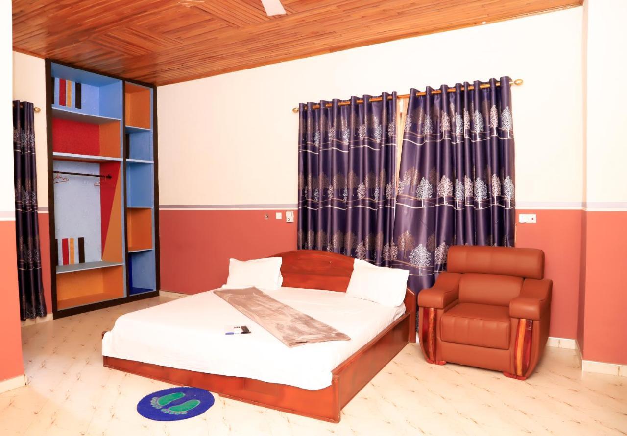 Osaah Bema Lodge Antoa エクステリア 写真