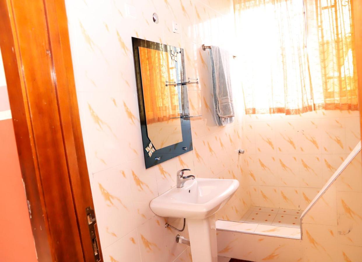 Osaah Bema Lodge Antoa エクステリア 写真