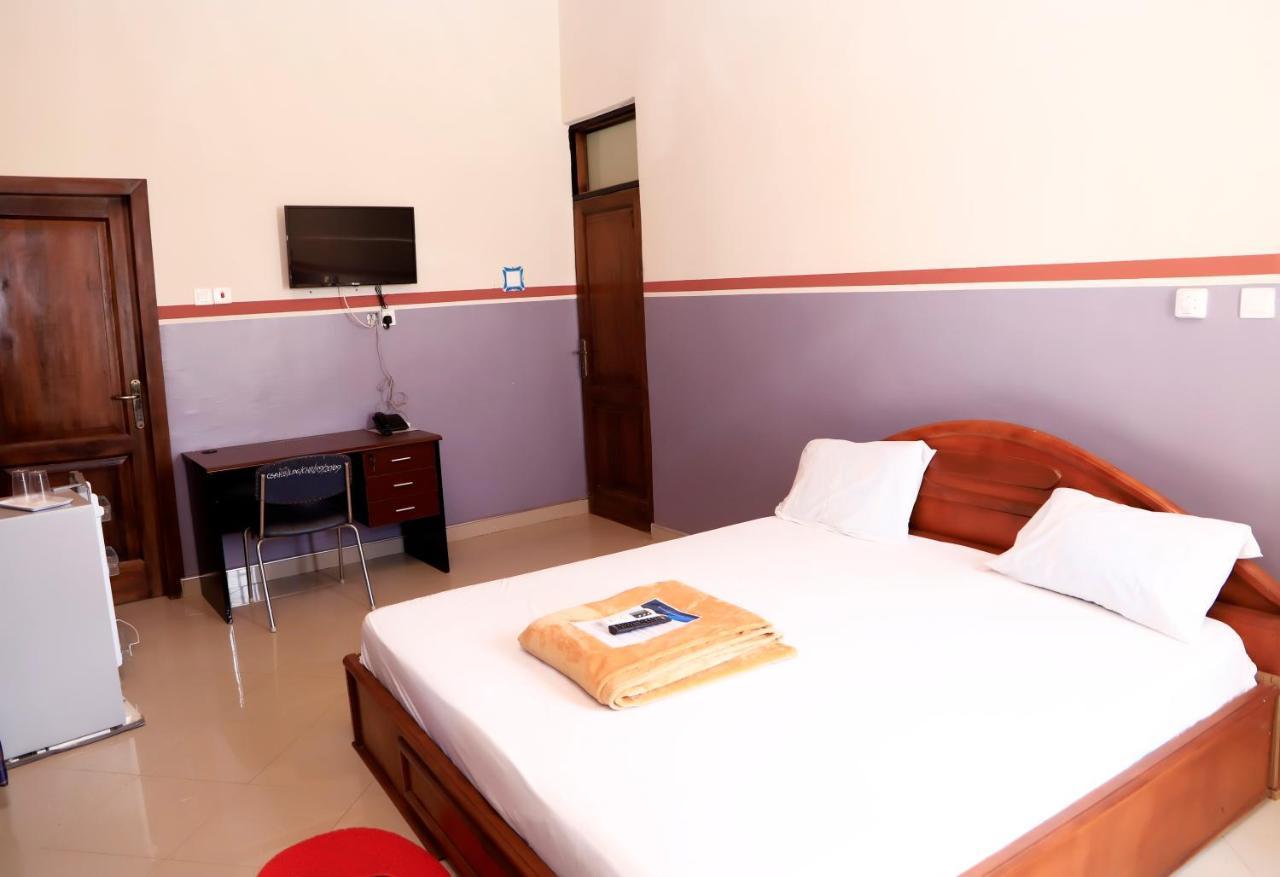 Osaah Bema Lodge Antoa エクステリア 写真